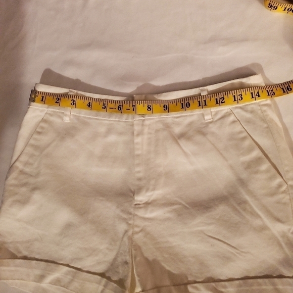 2 pr F21 shorts high-waisted cuffed 26" waist - Picture 5 of 6